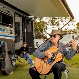  Campsite Landsborough Holiday Park